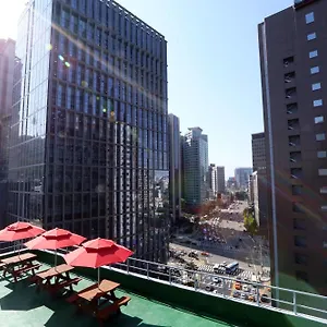 57 Myeongdong Ostello